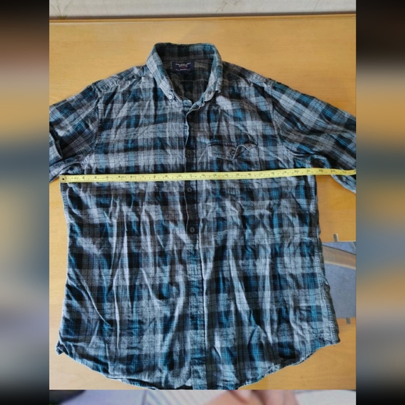 American Eagle Outfitters Other - American Eagle Outfitters Slim Fit Flannel Shirt